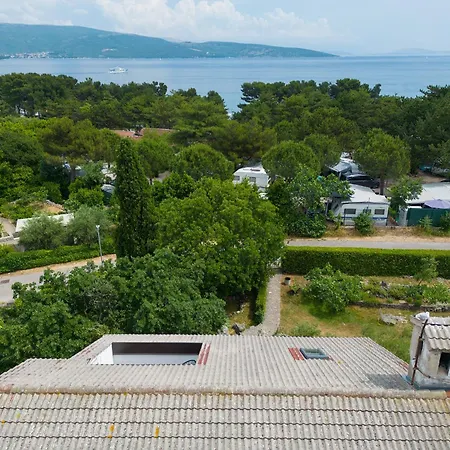 Rooftop Krk Apartman *